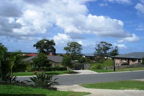 44 Codrington Cct, Pacific Pines, QLD 4211