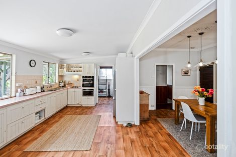 Property photo of 18 Holyoake Road Dwellingup WA 6213