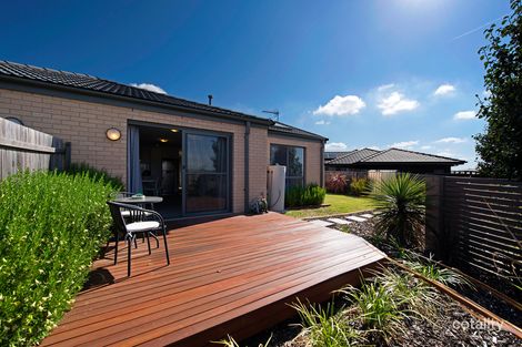 1/204 Macfarlane Burnet Ave, Macgregor, ACT 2615