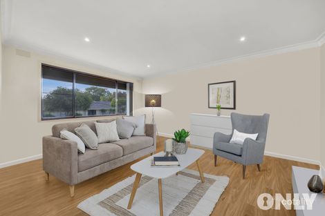 Property photo of 36 Meadow Wood Walk Narre Warren VIC 3805