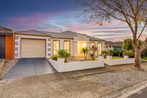 Property photo of 24 Strickland Crescent Burnside VIC 3023