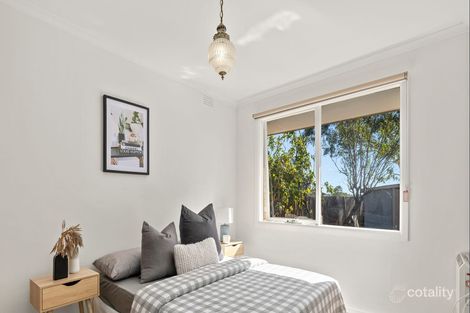 Property photo of 11 Huskisson Avenue Lalor VIC 3075