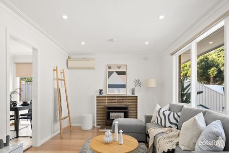 Property photo of 11 Huskisson Avenue Lalor VIC 3075