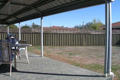 Property photo of 2/17 Caraselle Avenue Wangaratta VIC 3677