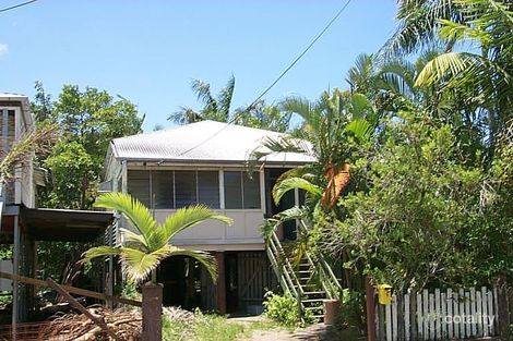 4 Edward St, Cairns North, QLD 4870