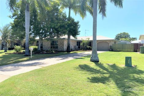 4 Rankin Ct, Armstrong Beach, QLD 4737