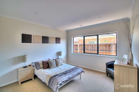Property photo of 6/13 Golden Grove Springvale South VIC 3172