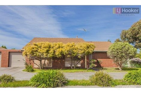 Property photo of 1/156 Hothlyn Drive Craigieburn VIC 3064