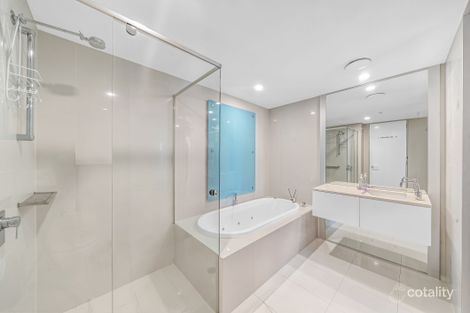Property photo of 4006/9 Hamilton Avenue Surfers Paradise QLD 4217