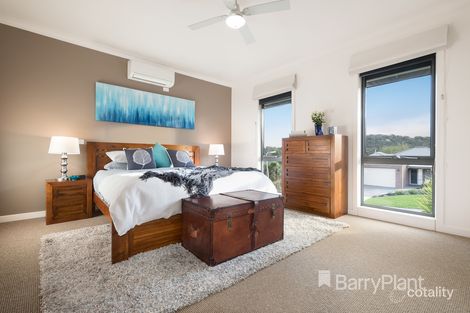 Property photo of 4 Knightsbridge Place Diamond Creek VIC 3089