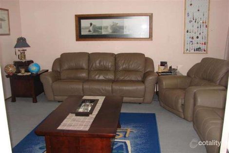 Property photo of 11 Evergreen Avenue Bradbury NSW 2560