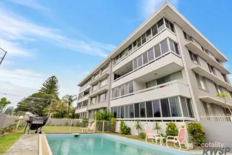 12/19-21 Armrick Ave, Broadbeach, QLD 4218