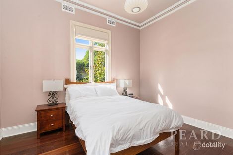 Property photo of 6 Gresham Street Victoria Park WA 6100