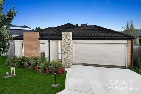 Property photo of 13 Kinkade Close Cranbourne East VIC 3977