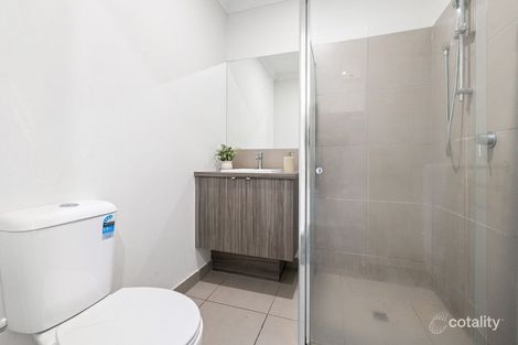 Property photo of 17 Dalston Path Wyndham Vale VIC 3024