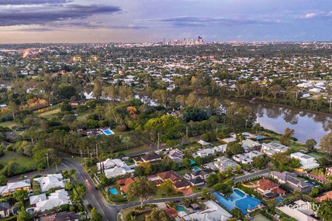 Property photo of 8 Rivergum Place Fig Tree Pocket QLD 4069