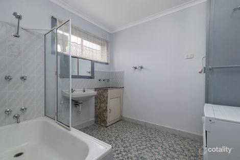 Property photo of 2/24 Mackay Street Essendon VIC 3040