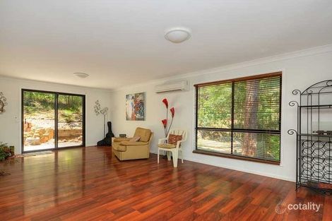 Property photo of 10 Carissa Place Bonogin QLD 4213