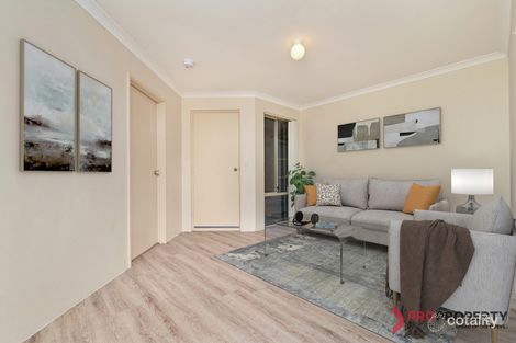 Property photo of 5 Mutiny Terrace Quinns Rocks WA 6030