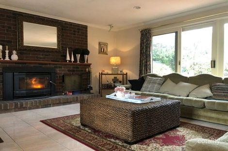 Property photo of 10 Telford Drive Berwick VIC 3806