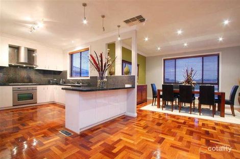 Property photo of 4 Junor Court South Morang VIC 3752
