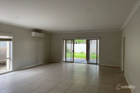 Property photo of 5 Pelican Place Pakenham VIC 3810