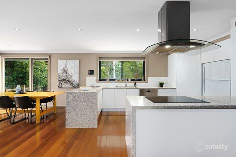 Property photo of 72 Carrol Grove Mount Waverley VIC 3149