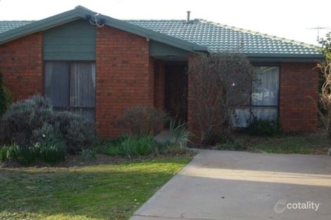 2/8 Jasper Cl, West Wodonga, VIC 3690