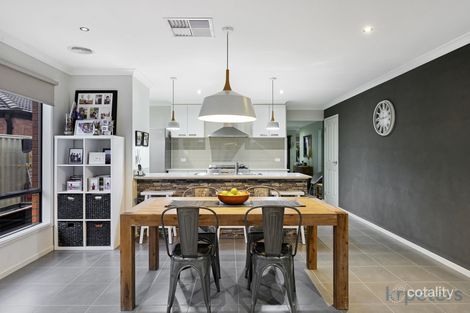 Property photo of 81 Bluehills Boulevard Pakenham VIC 3810