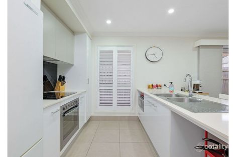 Property photo of 32 Centenary Court Warner QLD 4500