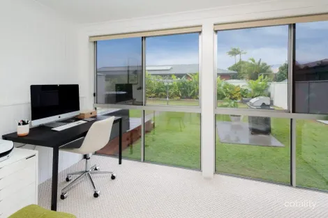 Property photo of 19 Jacaranda Avenue Hollywell QLD 4216