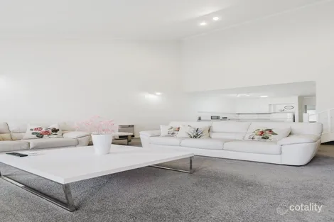 Property photo of 21/380 High Street Kew VIC 3101