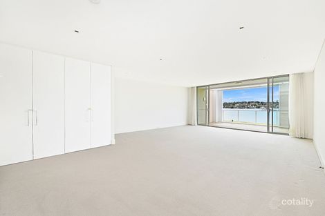 Property photo of 25/27-33 Peninsula Drive Breakfast Point NSW 2137