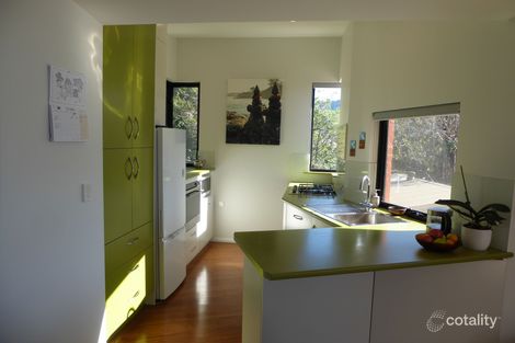 Property photo of 2/6 Cliff Parade Thirroul NSW 2515