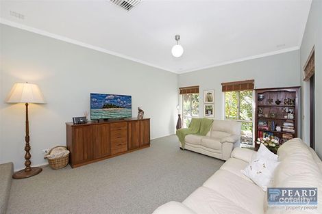 17 Grenfell Ave, Duncraig, WA 6023