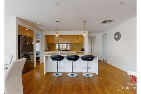 Property photo of 10 Riverbark Way Greenvale VIC 3059