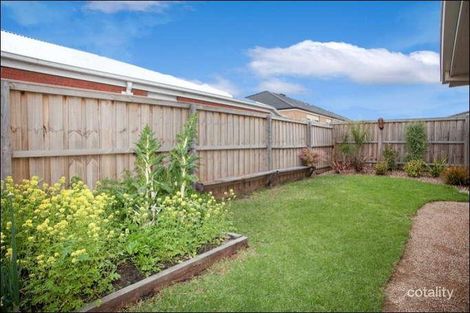 Property photo of 36 Farmhouse Boulevard Epping VIC 3076