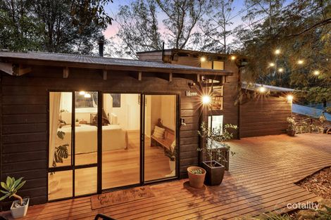 Property photo of 7 Lowanna Place Hornsby NSW 2077