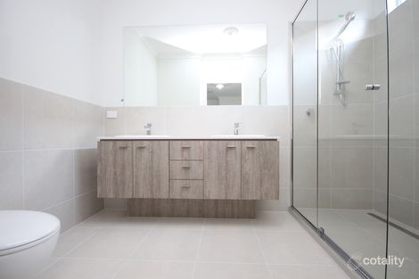 Property photo of 56 Edenhope Circuit Armstrong Creek VIC 3217