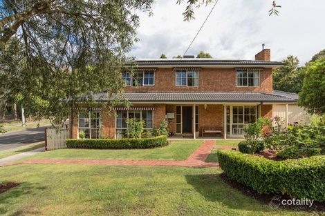 Property photo of 19 Nangathan Way Croydon North VIC 3136