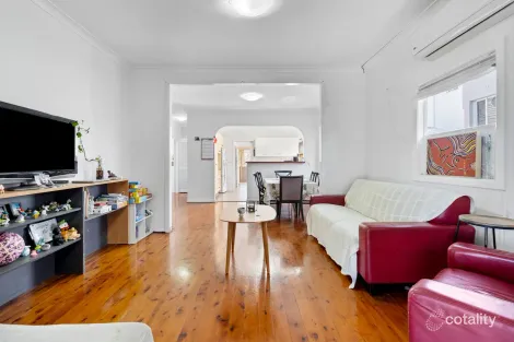 56 Blake St, Southport, QLD 4215