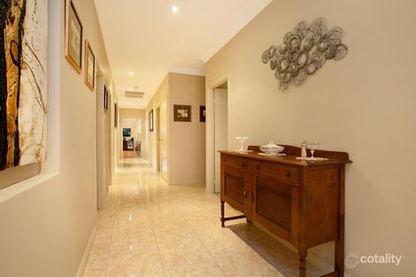 Property photo of 18 York Place Raworth NSW 2321