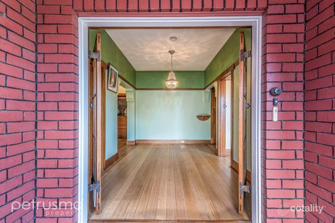 Property photo of 17 Carlton Street New Town TAS 7008