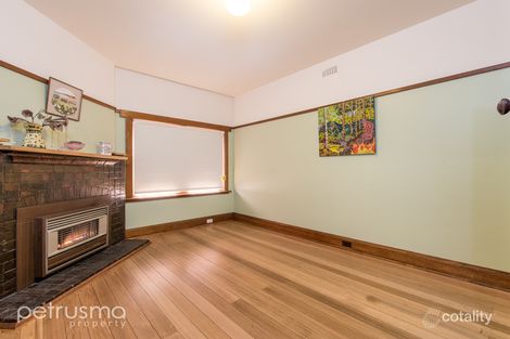 Property photo of 17 Carlton Street New Town TAS 7008