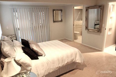 Property photo of 49 Morialta Street Mansfield QLD 4122