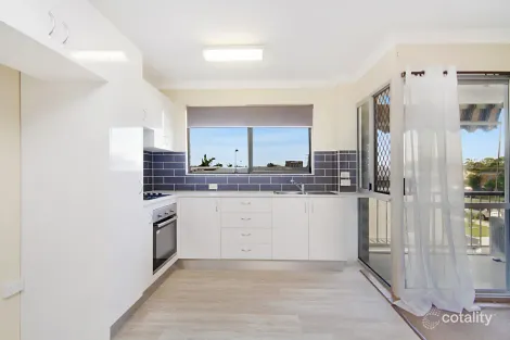 Property photo of 8/28 Coolangatta Road Coolangatta QLD 4225