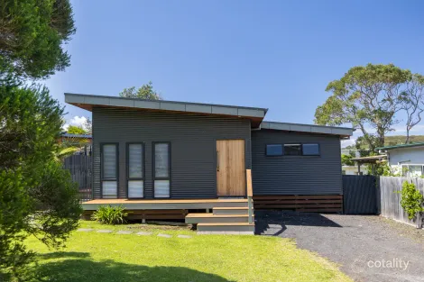 8 Merry St, Kioloa, NSW 2539