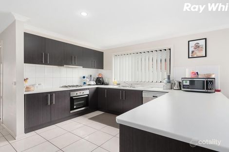 Property photo of 3 Debra Avenue Pakenham VIC 3810