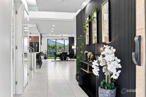 Property photo of 8 Bieger Road Leppington NSW 2179