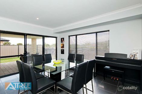 Property photo of 29 St Tropez Gardens Piara Waters WA 6112